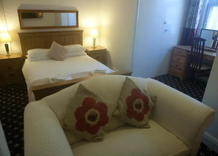 Cavell House Bed And Breakfast